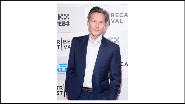 Actor, writer, and director Andrew McCarthy shares how the book "Off the Road" by Jack Hitt inspired him to embark on a life-changing adventure.